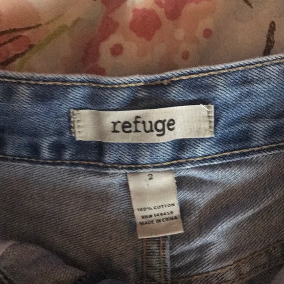 Refuge cheeky shorts - Picture 2 of 4